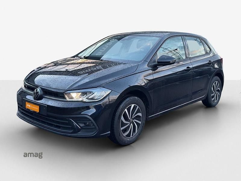Deepblack perleffekt Gebraucht 2024 VW Polo Life Limousine | CHF 23’490 (Fairer Preis) - Bild 1/4