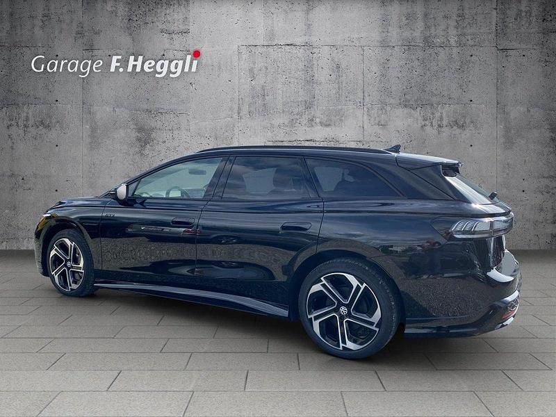 Neu VW ID.7 GTX 250 kW (340 PS) 2025 Schwarz Kombi