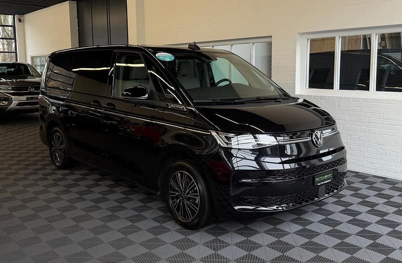 Gebraucht VW Multivan Life 150 PS (110 kW) 2024 Van