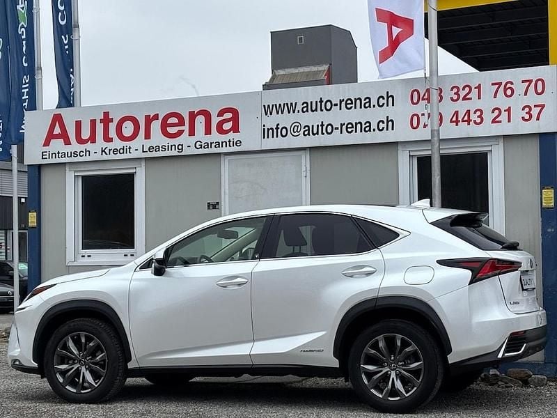 Gebraucht Lexus NX300h E-FOUR 197 PS (144 kW) 2018 SUV