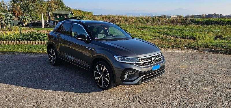 Gebraucht 2022 VW T-Roc R-line SUV | CHF 28’500 (Fairer Preis) - Bild 1/4