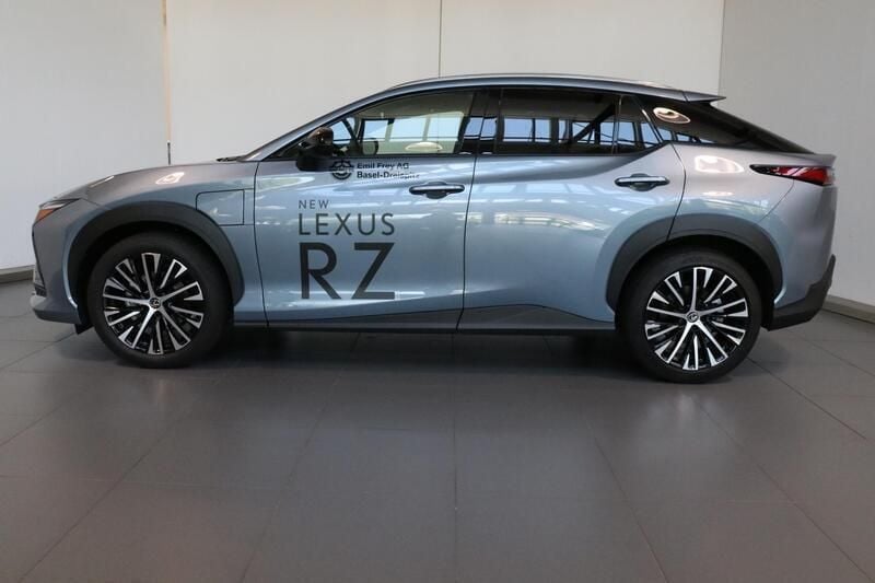 Gebraucht Lexus RZ 450e 230 kW (313 PS) 2023 Blau SUV