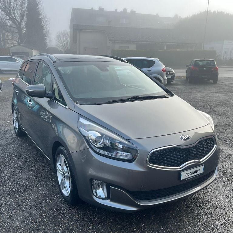 Gebraucht Kia Carens 141 PS (103 kW) 2018 Van / Kleinbus