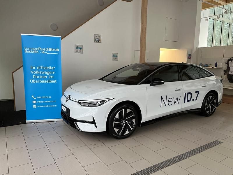 Gebraucht 2023 VW ID.7 Pro Kleinwagen | CHF 41’900 - Bild 1/4