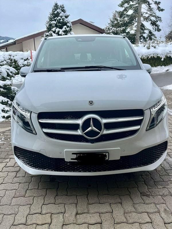 Gebraucht Mercedes V250 190 PS (139 kW) 2022 Van / Kleinbus