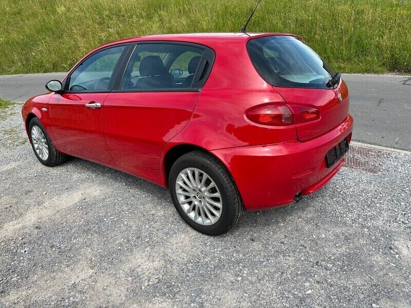 Gebraucht Alfa Romeo 147 Distinctive 150 PS (110 kW) 2006 Kleinwagen