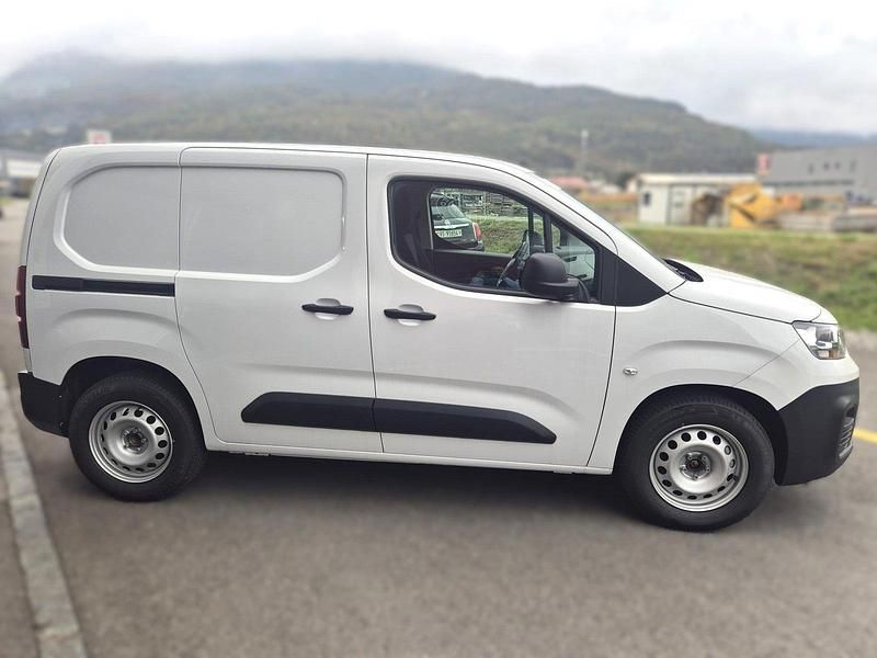 Gebraucht Fiat e-Doblò L2 50 kWh 100 kW (136 PS) 2024 Van / Kleinbus