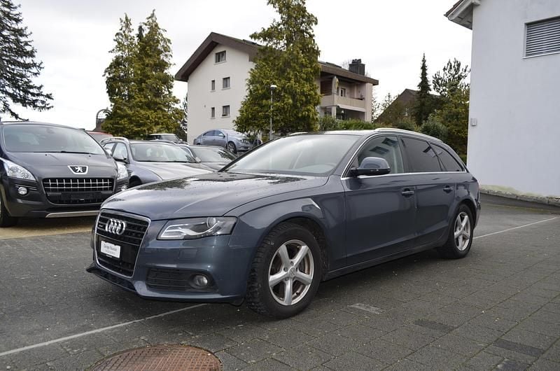 Gebraucht Audi A4 265 PS (194 kW) 2009 Kombi