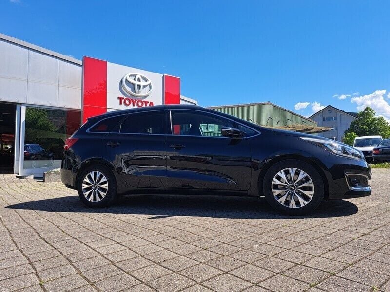 Gebraucht Kia Ceed Sportswagon 120 PS (88 kW) 2016 Kombi
