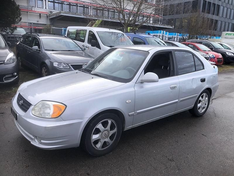 Gebraucht Hyundai Accent GLS 105 PS (77 kW) 2003