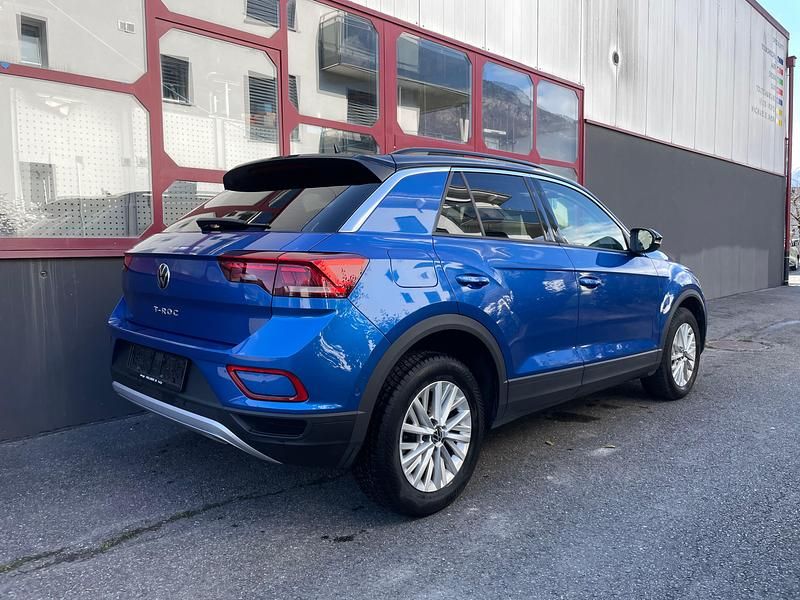 Gebraucht VW T-Roc Life 150 PS (110 kW) 2022 SUV