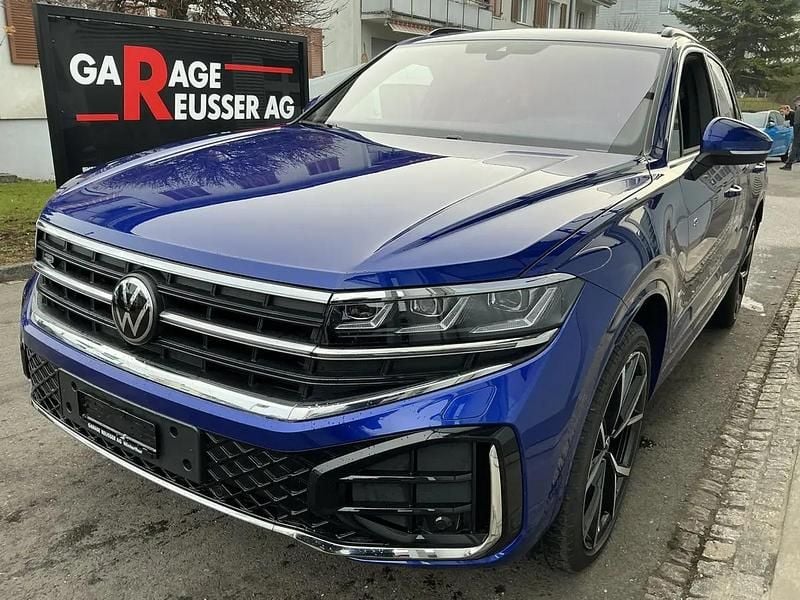 Blau Gebraucht 2025 VW Touareg R-line SUV | CHF 65’850 (Guter Preis) - Bild 1/4