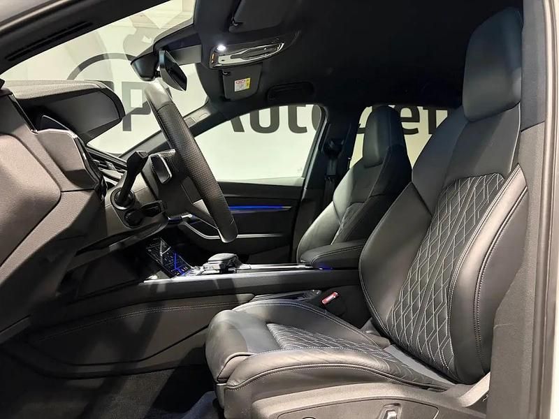 Gebraucht Audi e-tron 369 kW (503 PS) 2026 Weiss SUV