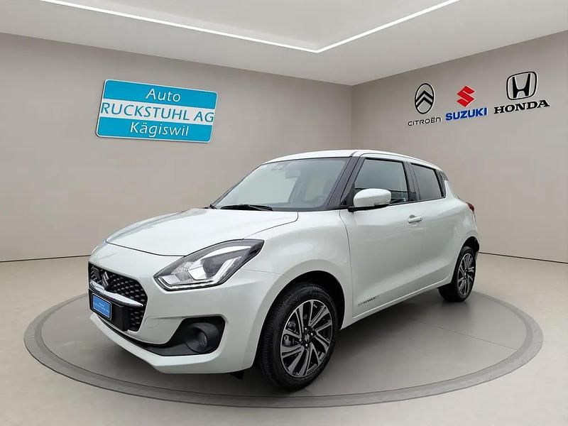 Neu Suzuki Swift 83 PS (61 kW) 2025 Weiss Kleinwagen