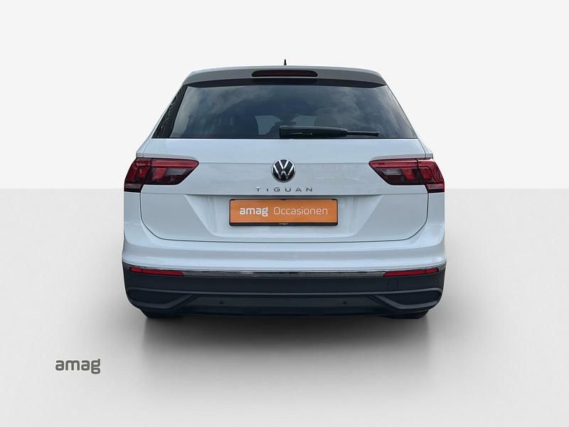 Gebraucht VW Tiguan 130 PS (95 kW) 2020 Pure white uni SUV