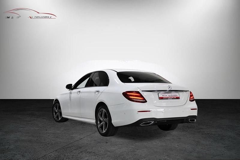 Gebraucht Mercedes E220 AMG line 194 PS (142 kW) 2019