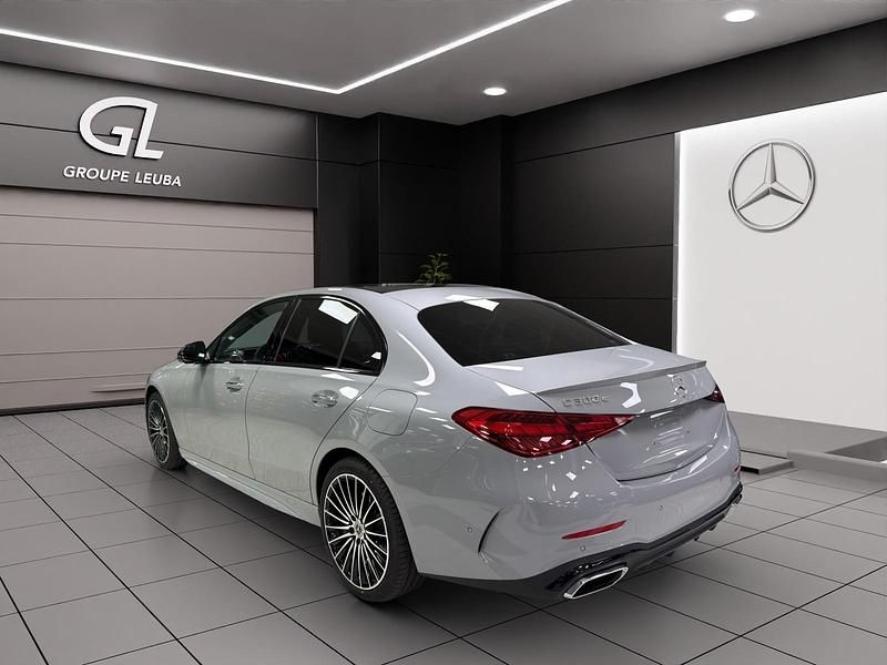 Neu Mercedes C300e 313 PS (230 kW) 2025 Grau Limousine