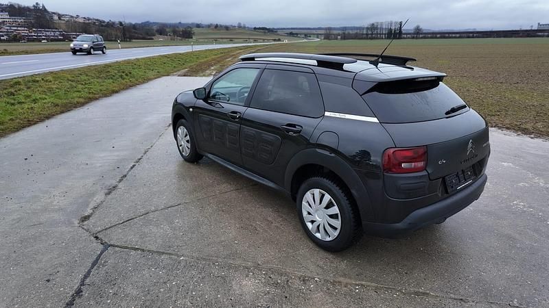 Gebraucht Citroën C4 Cactus Feel 110 PS (80 kW) 2016 Kleinwagen