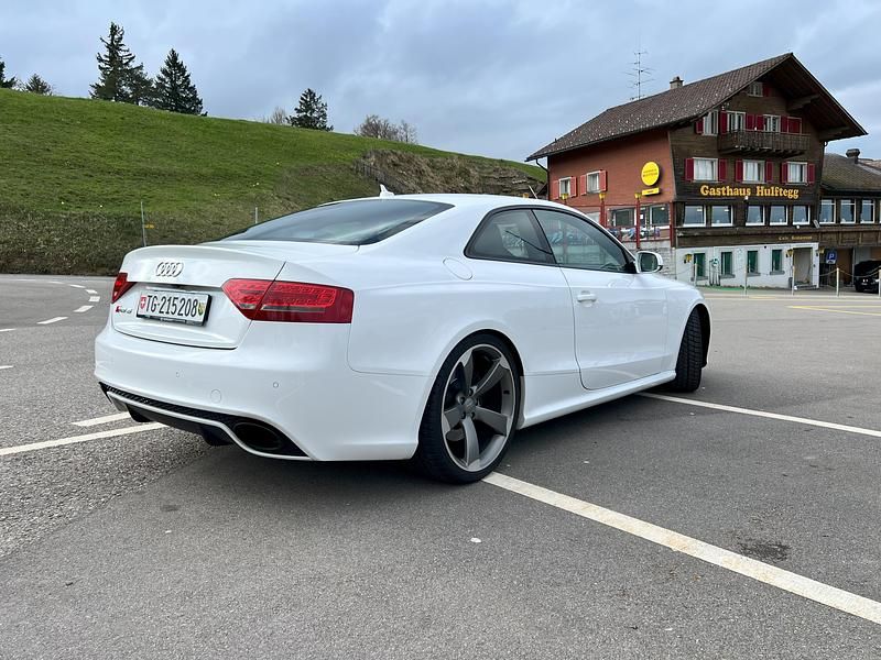 Gebraucht Audi RS5 450 PS (330 kW) 2011 Coupé