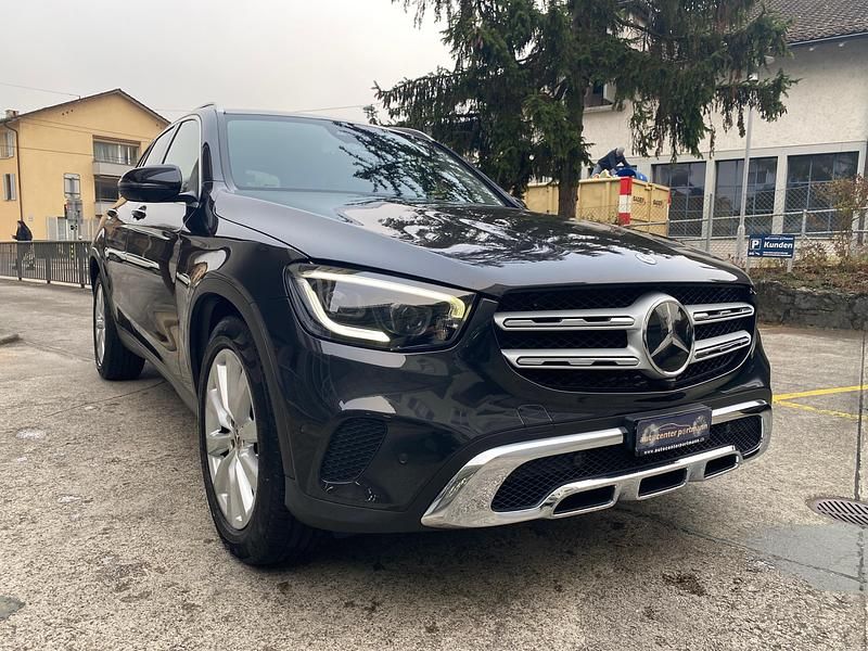Gebraucht Mercedes GLC300e 272 PS (200 kW) 2019 Anthrazit SUV