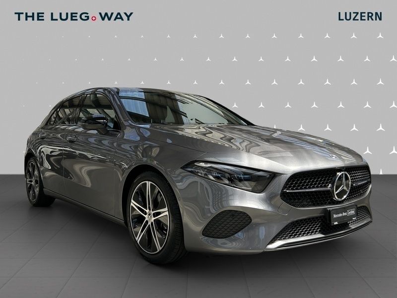 Gebraucht Mercedes A180 136 PS (100 kW) 2024