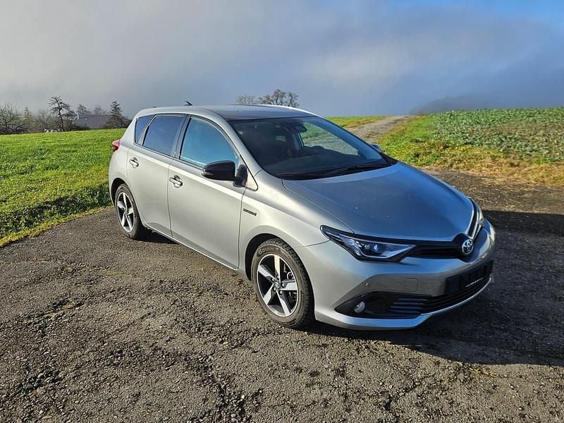 Gebraucht 2019 Toyota Auris Hybrid Limited | CHF 17’000 - Bild 1/4