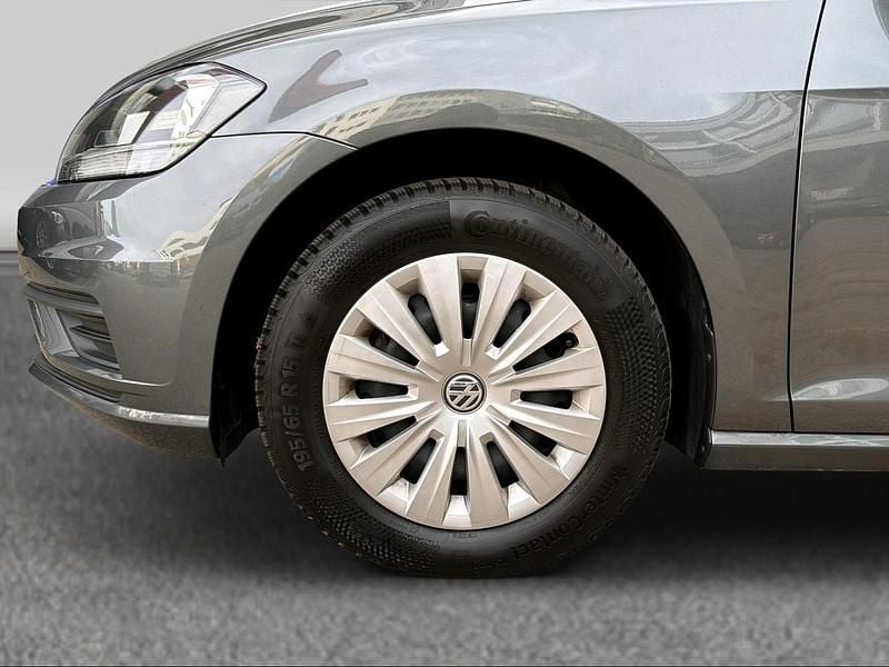 Gebraucht VW Golf VII Trendline 115 PS (84 kW) 2019 Kombi
