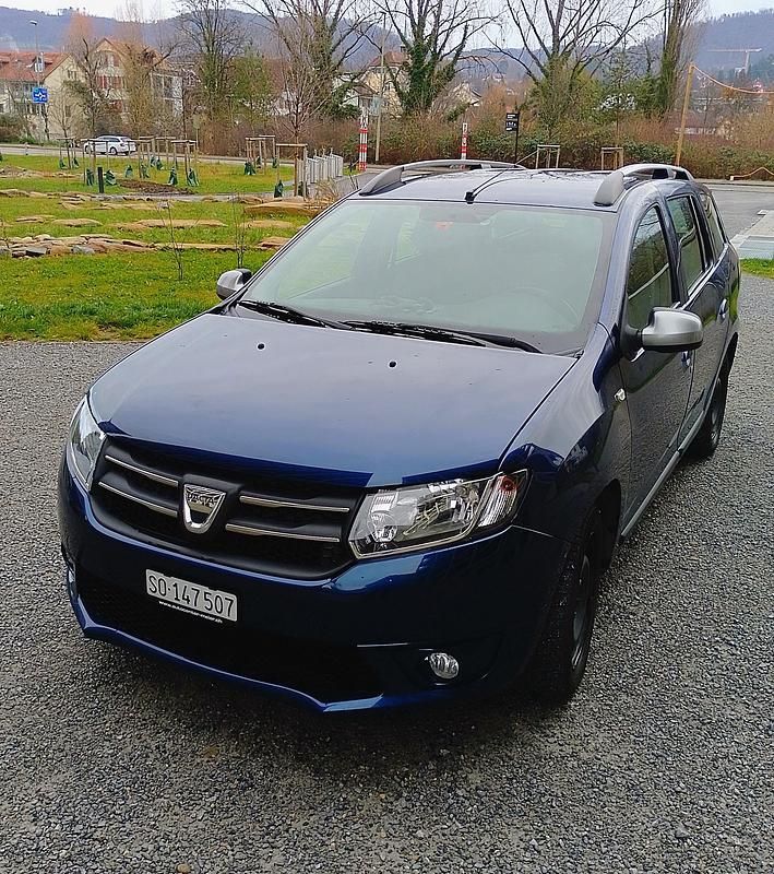 Gebraucht Dacia Logan MCV Lauréate 90 PS (66 kW) 2015