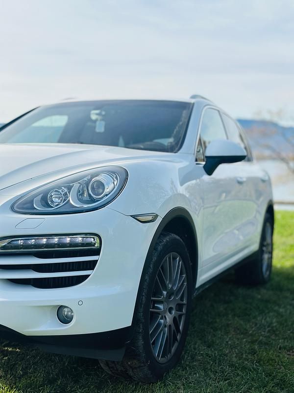 Gebraucht Porsche Cayenne 245 PS (180 kW) 2012 SUV