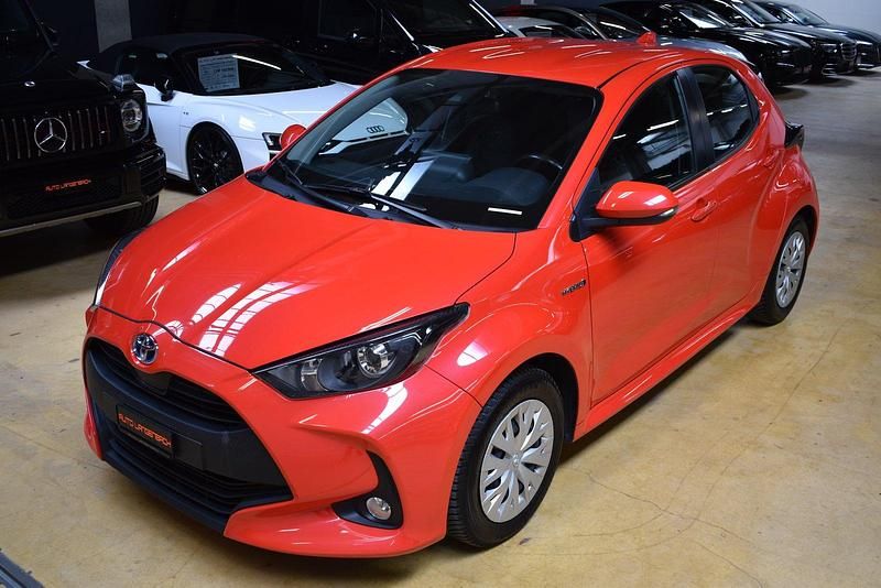 Gebraucht Toyota Yaris Hybrid Comfort 116 PS (85 kW) 2021 Kleinwagen