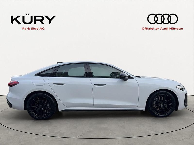 Gebraucht Audi A5 Ambiente 204 PS (150 kW) 2024 Weiss Coupé