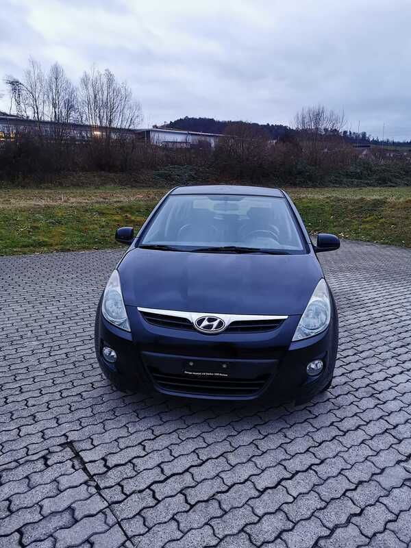 Gebraucht Hyundai i20 Premium 126 PS (92 kW) 2010