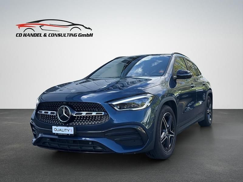 Gebraucht Mercedes GLA250 AMG line 224 PS (164 kW) 2022 SUV