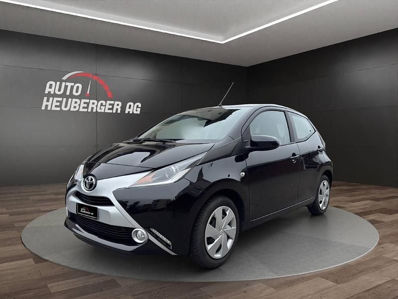 Schwarz Gebraucht 2017 Toyota Aygo Trend Kleinwagen | CHF 9’999 (Fairer Preis) - Bild 1/4