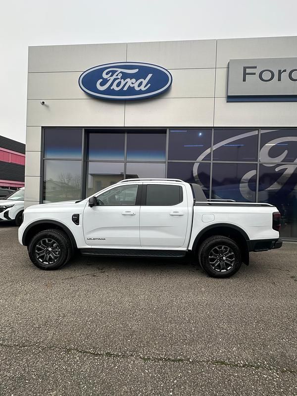 Neu Ford Ranger Wildtrack 205 PS (150 kW) 2025 Weiss Abholung