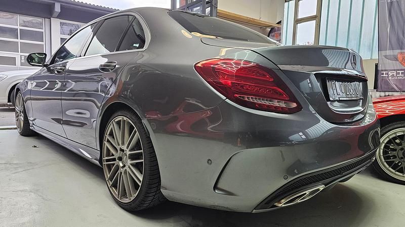 Gebraucht Mercedes C250 Exclusive 204 PS (150 kW) 2017