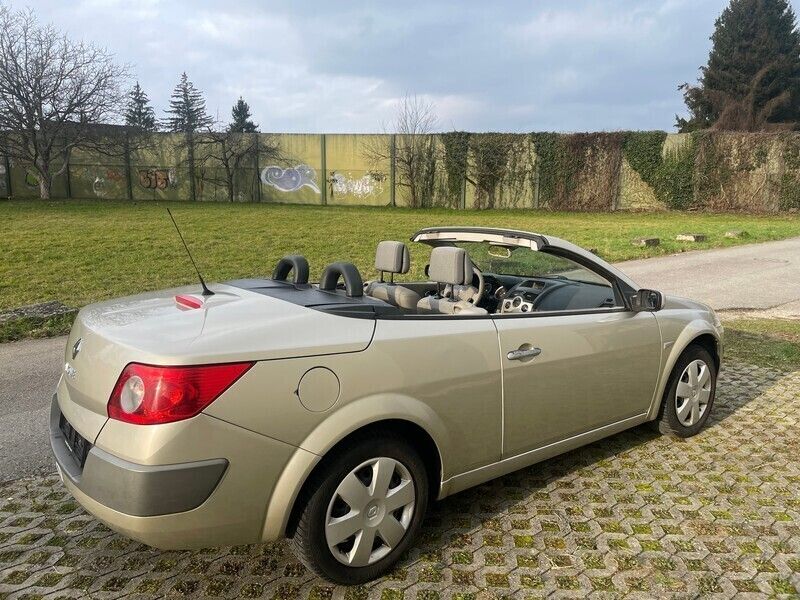 Gebraucht 2004 Renault Mégane II Dynamique | CHF 1’900 (Etwas zu teuer) - Bild 1/4