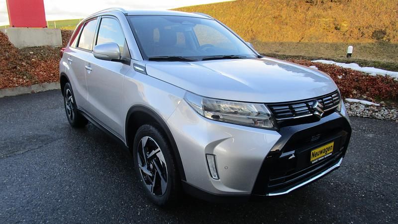 Neu Suzuki Vitara 110 PS (80 kW) 2025 SUV