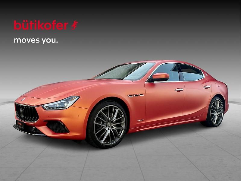 Rot Gebraucht 2022 Maserati Ghibli Coupé | CHF 89’500 (Etwas zu teuer) - Bild 1/4