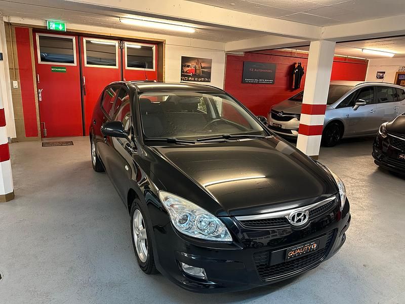 Gebraucht Hyundai i30 Style 126 PS (92 kW) 2008