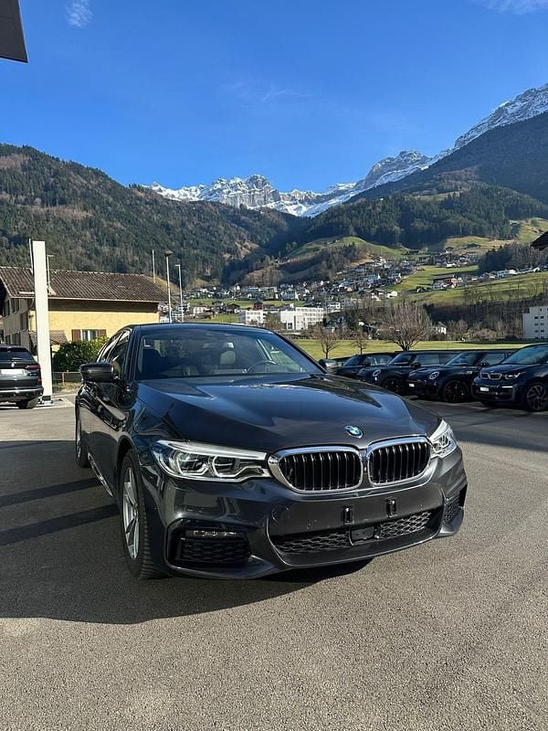 Gebraucht BMW 530 M Sport 265 PS (194 kW) 2019