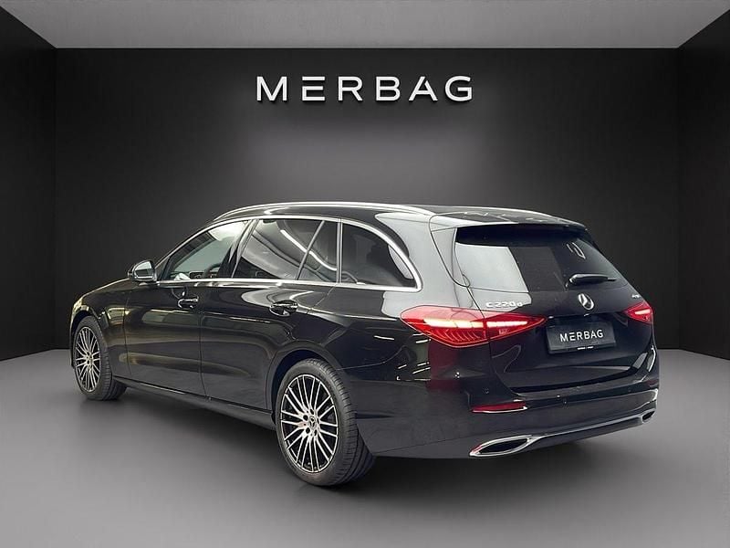 Neu Mercedes C220 197 PS (144 kW) 2025 Schwarz Kombi