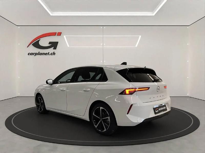 Neu Opel Astra Edition 131 PS (96 kW) 2025 Weiss