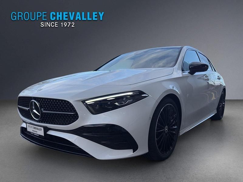 Neu Mercedes A250 224 PS (164 kW) 2025 Weiss Limousine