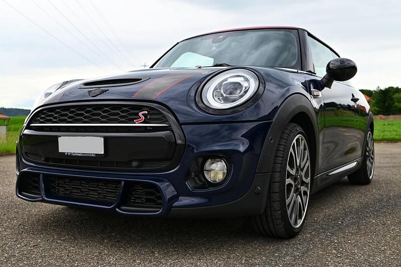 Gebraucht 2019 Mini Cooper Kleinwagen | CHF 22’500 (Etwas zu teuer) - Bild 1/4