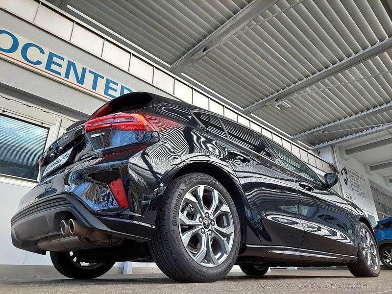 Gebraucht Ford Focus ST-Line X 155 PS (114 kW) 2023 Limousine