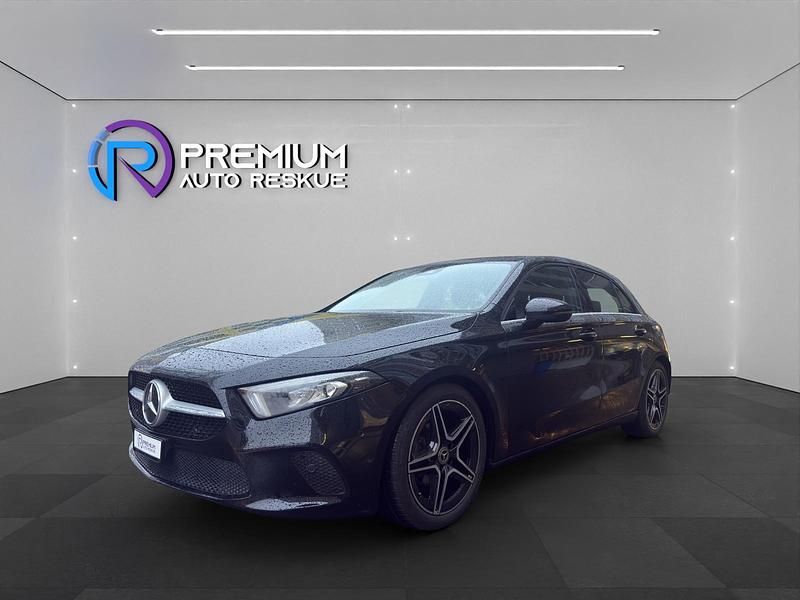 Gebraucht Mercedes A180 136 PS (100 kW) 2019 Limousine