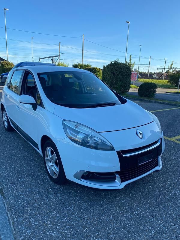 Gebraucht 2012 Renault Scénic Van / Kleinbus | CHF 5’600 - Bild 1/4