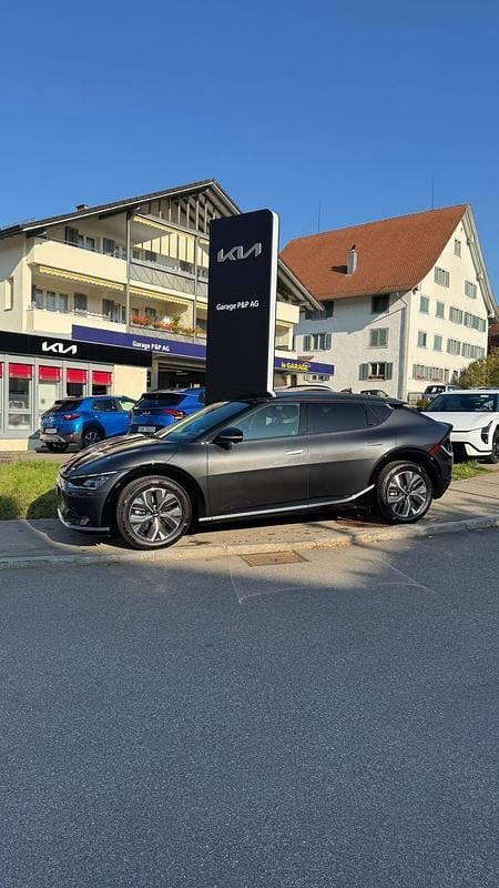 Grau Gebraucht 2021 Kia EV6 SUV | CHF 33’333 - Bild 1/4