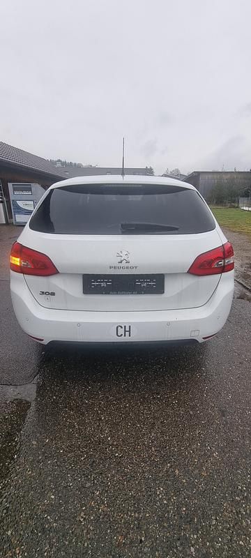 Gebraucht Peugeot 308 SW Style 120 PS (88 kW) 2017 Kombi